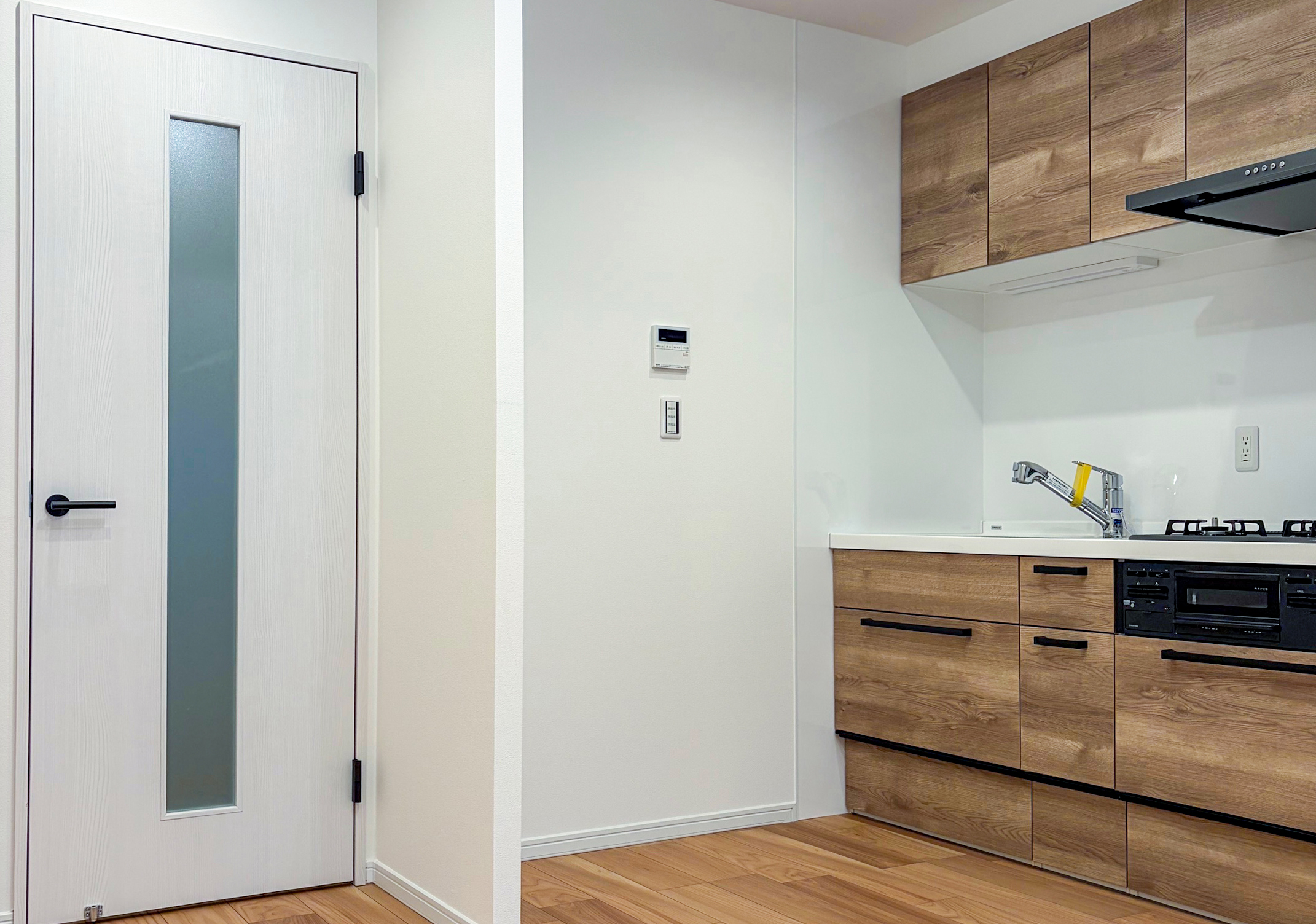 横浜市磯子区森1丁目 ドルフ磯子